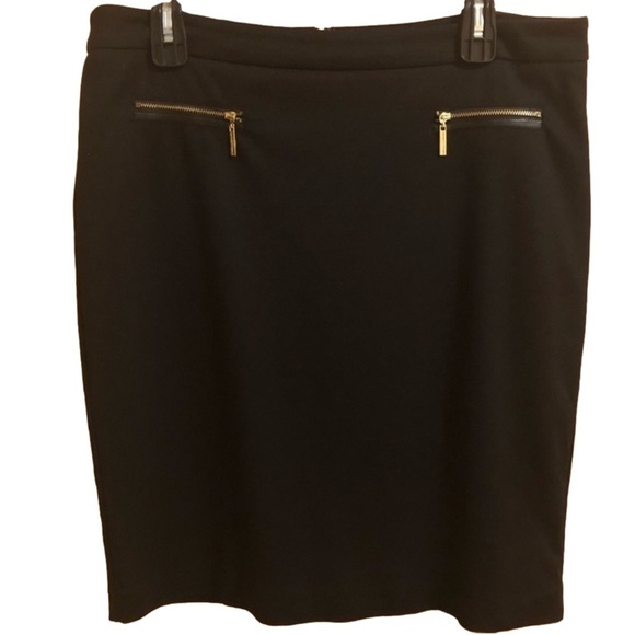 Dana Buchman Dresses & Skirts - DANA Buchman Black Skirt Size 10 Gold Zippers Back Slit Knee Length Career
Work